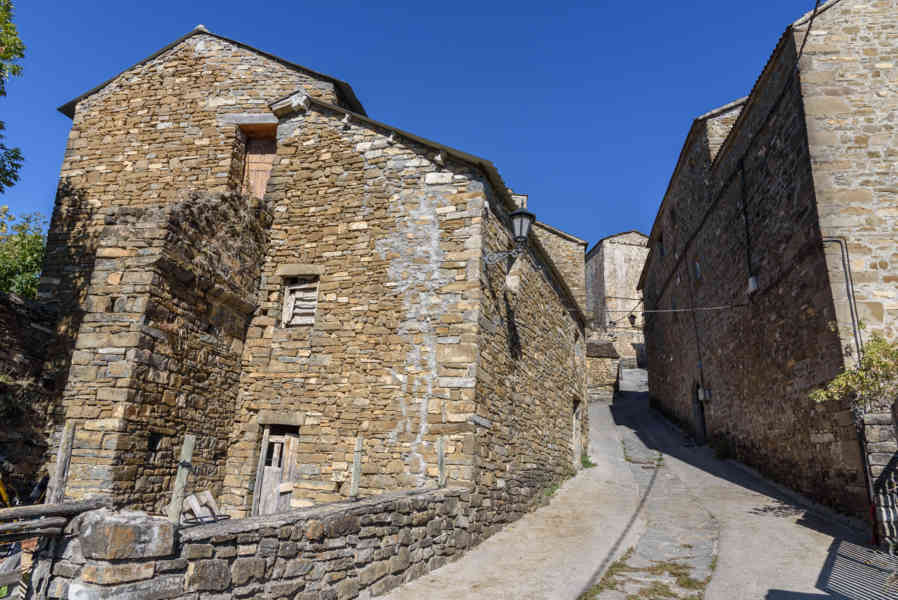 Huesca - Puértolas 02.jpg